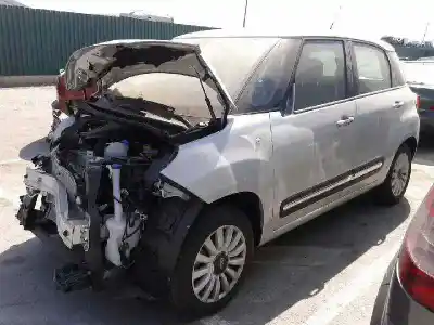 Veículo de Sucata FIAT 500 L (330) Pop Star do ano 2016 alimentado 330A1000