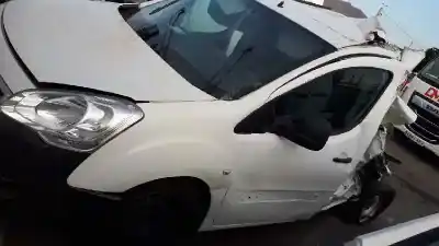 Veículo de Sucata citroen berlingo first combi 1.6 hdi 75 sx do ano 2017 alimentado bh02