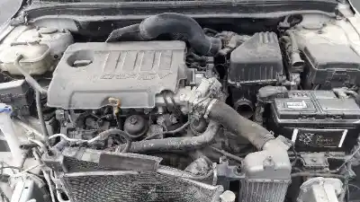 Veículo de Sucata hyundai i30 (gd) classic do ano 2011 alimentado d4fb