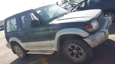 Véhicule à la ferraille mitsubishi                                         montero (v20/v40)                                                                                                                                                                                                                                          4d56                                                                                                                                                                                                                                                       de l'année 1994 alimenté 4d56