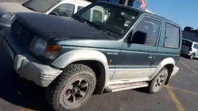 Véhicule à la ferraille mitsubishi                                         montero (v20/v40)                                                                                                                                                                                                                                          4d56                                                                                                                                                                                                                                                       de l'année 1994 alimenté 4d56
