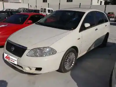 Здавання транспортного засобу FIAT CROMA (194) 1.9 8V Multijet Dynamic року 2005 потужний 939A1000
