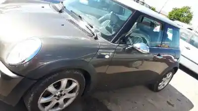 Veículo de Sucata mini mini (r50,r53) cooper do ano 2006 alimentado w10b16a