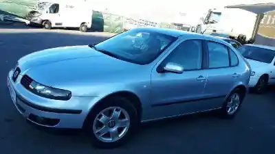 Veículo de Sucata seat leon (1m1) signo do ano 2001 alimentado asv