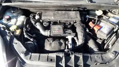 Sloopvoertuig ford fiesta (cbk) ambiente van het jaar 2003 aangedreven f6ja