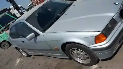 Veículo de Sucata BMW SERIE 3 COMPACTO (E36) 1.8 16V CAT do ano 2000 alimentado 19-4E-1 G