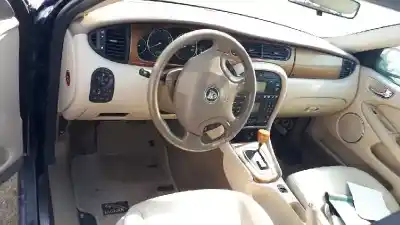 Sloopvoertuig jaguar x-type 3.0 v6 executive van het jaar 2002 aangedreven wb