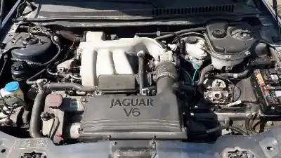 Sloopvoertuig jaguar x-type 3.0 v6 executive van het jaar 2002 aangedreven wb