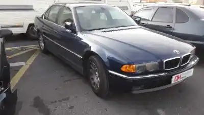 Scrapping Vehicle bmw serie 7 (e38) 730d automático of the year 2000 powered m57d30