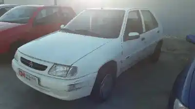 Veículo de Sucata citroen saxo 1.5 diesel do ano 1998 alimentado vjz