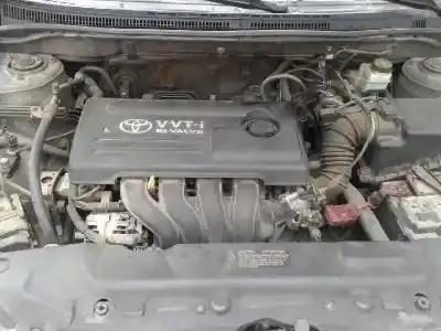 Veículo de Sucata toyota corolla (_e12_) 1.4 vvt-i (zze120_) do ano 2003 alimentado 4zz-fe