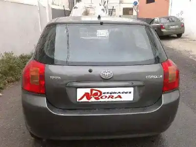 Veículo de Sucata toyota corolla (_e12_) 1.4 vvt-i (zze120_) do ano 2003 alimentado 4zz-fe