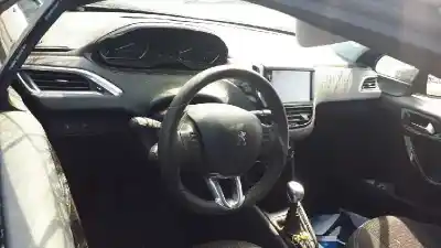 Veículo de Sucata peugeot 208 (p2) allure do ano 2019 alimentado yh01