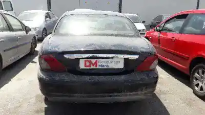 Veículo de Sucata jaguar x-type 2.0 diesel cat do ano 2004 alimentado d/6b