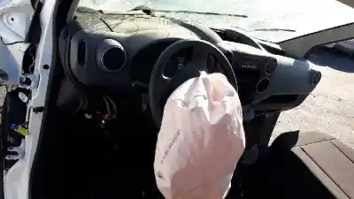 Scrapping Vehicle peugeot partner tepee 1.6 hdi / bluehdi 75 of the year 2018 powered bh02