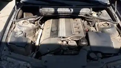 Veículo de Sucata bmw serie 3 coupe (e46) 320 ci do ano 2001 alimentado 22-6s-1 g