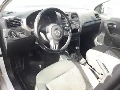 Veículo de Sucata volkswagen polo (6r1) advance do ano 2010 alimentado cfw