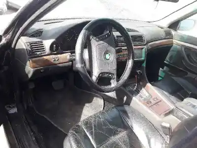 Scrapping Vehicle bmw serie 7 (e38) 725tds of the year 1996 powered 256t1d