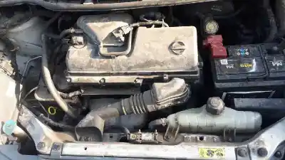 Veicolo di demolizione nissan note (e11e) acenta dell'anno 2006 alimentato cr14de