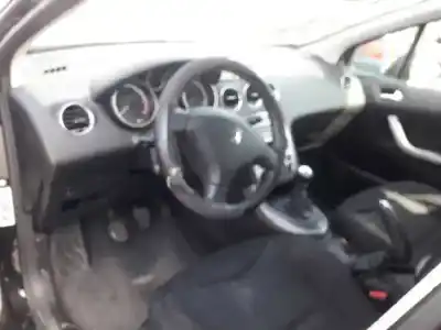 Veículo de Sucata peugeot 308 sw sport do ano 2008 alimentado rhr