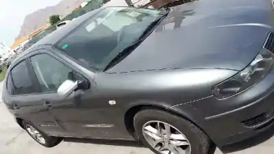 Veículo de Sucata SEAT LEON (1M1) Stella do ano 2002 alimentado BCA