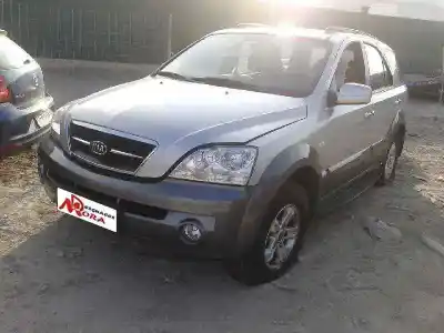 Veículo de Sucata KIA SORENTO 2.5 CRDi EX do ano 2005 alimentado D4CB
