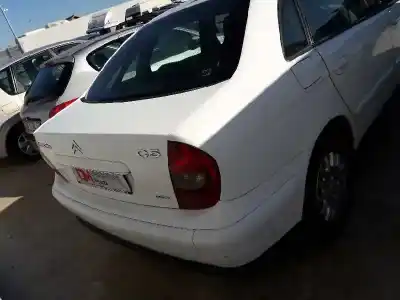 Veículo de Sucata citroen c5 berlina 2.2 hdi vivace do ano 2001 alimentado 4hx