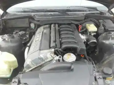 Veículo de Sucata bmw serie 3 berlina (e36) 320i do ano 1991 alimentado g-20-6s- 1