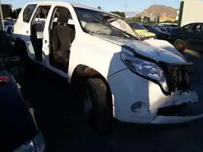 Veículo de Sucata toyota land cruiser (j15) nx do ano 2017 alimentado 1gd