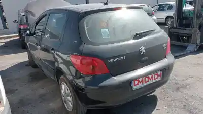 Veículo de Sucata peugeot 307 (s1) xr do ano 2003 alimentado rhy