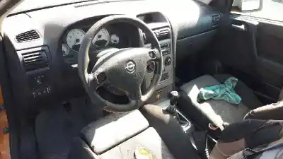 Veículo de Sucata opel astra g coupé 1.8 16v do ano 2001 alimentado z18xe