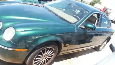 Sloopvoertuig jaguar s-type 2.7 v6 diesel classic van het jaar 2006 aangedreven d/7g