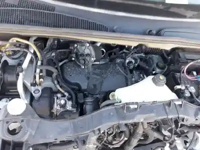 Vehicul casat renault kangoo dynamique al anului 2017 alimentat 