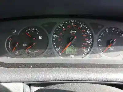 Veículo de Sucata citroen c5 berlina 2.0 hpi cat (rlz / ew10d) do ano 2002 alimentado rlz