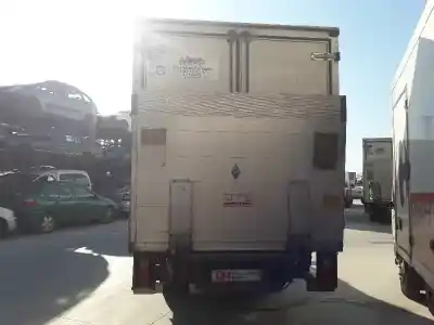 Veículo de Sucata nissan cabstar cerrado 2.5 d do ano 2011 alimentado yd25