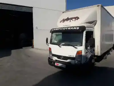 Veículo de Sucata nissan cabstar cerrado 2.5 d do ano 2011 alimentado yd25