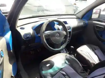 Sloopvoertuig opel combo edition blue line van het jaar 2007 aangedreven y17dt