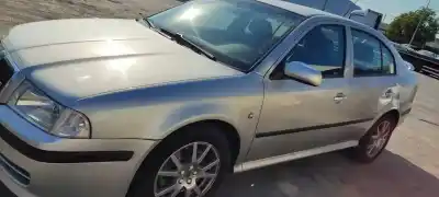 Scrapping Vehicle skoda octavia berlina (1u2) rs of the year 2002 powered auq