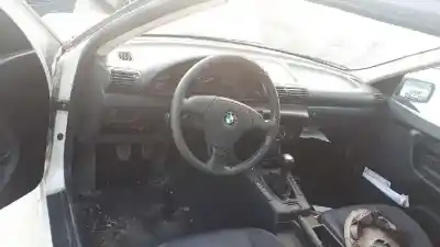 Veículo de Sucata bmw serie 3 compacto (e36) 316i do ano 1995 alimentado 