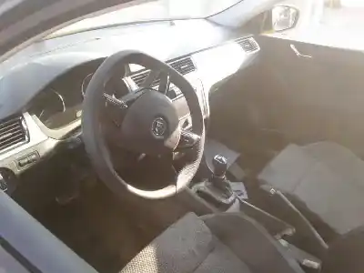 Scrapping Vehicle skoda spaceback (5h) 1.6 tdi of the year 2014 powered cay