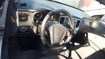 Scrapping Vehicle kia rio ii (jb) 1.5 crdi of the year 2006 powered d4fa