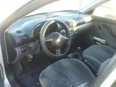 Veicolo di demolizione seat toledo (1m2) select dell'anno 2000 alimentato asv