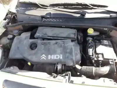 Veículo de Sucata citroen c2 collection do ano 2006 alimentado 8hz