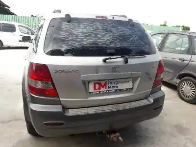 Véhicule à la ferraille kia sorento i (jc) 2.5 crdi de l'année 2003 alimenté d4cb