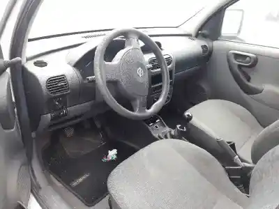 Veículo de Sucata opel combo familiar do ano 2003 alimentado y17dt