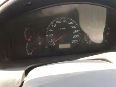 Veículo de Sucata mazda premacy (cp) 2.0 turbodiesel do ano 2000 alimentado rf