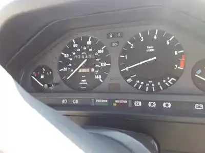 Sloopvoertuig bmw serie 3 berlina (e30) 320i van het jaar 1983 aangedreven 20 6e b