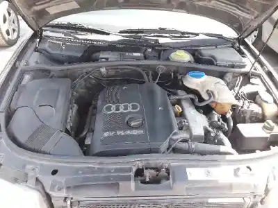 Veicolo di demolizione audi a4 berlina (b5) 1.8 t dell'anno 1998 alimentato aeb