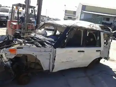 Veículo de Sucata land rover discovery ii (l318) 2.5 td5 4x4 do ano 2003 alimentado 