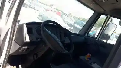 Veículo de Sucata nissan atleon 56.13 do ano 2010 alimentado zd30